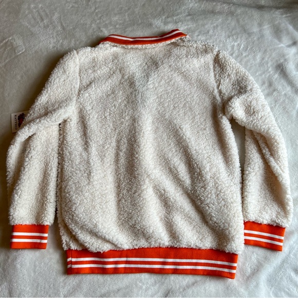 Fluffy quarter zip pull over, color white and orange, size small - Picture 3 of 3